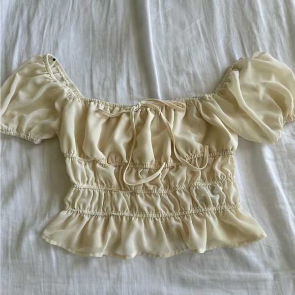 F21 Ruffle Top - Picture 2 of 4